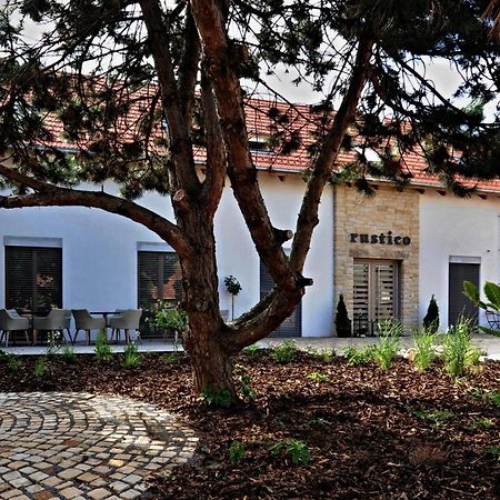 Penzion Rustico S.R.O. Bučovice المظهر الخارجي الصورة